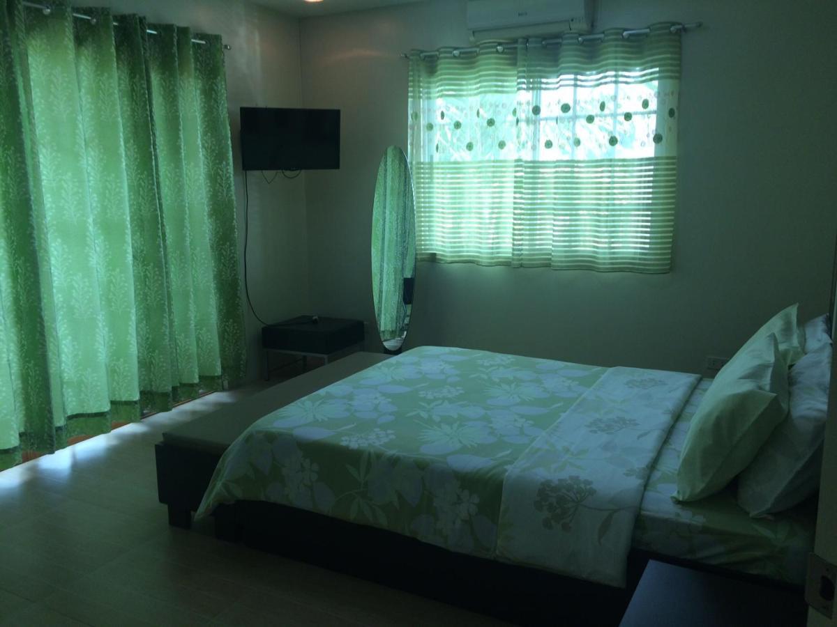 Sir Nico Guesthouse And Resort Pulilan Εξωτερικό φωτογραφία